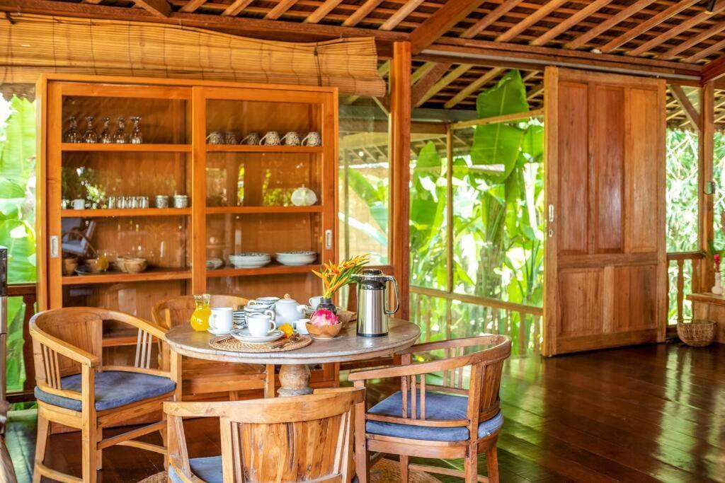 Secret River Villa - Luxury Villa 5 Bedrooms - Kerobokan - Canggu المظهر الخارجي الصورة