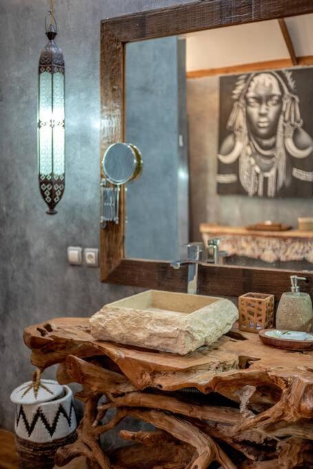 Secret River Villa - Luxury Villa 5 Bedrooms - Kerobokan - Canggu المظهر الخارجي الصورة